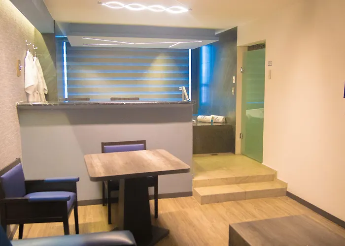 Hotel Parque Satelite 4*